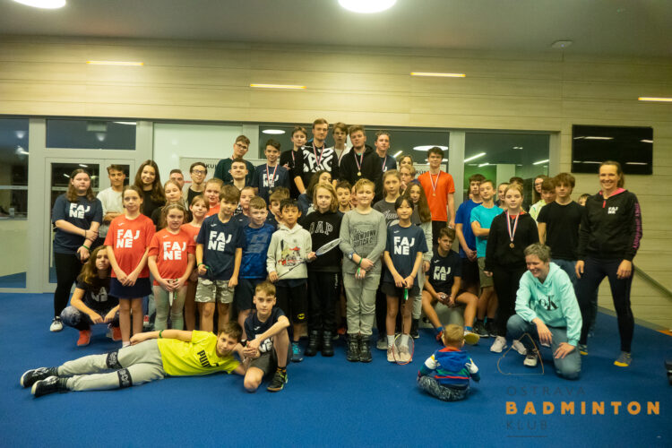 ZÁVĚREČNÝ BADMINTONOVÝ TURNAJ ČTYŘHER AKADEMIE