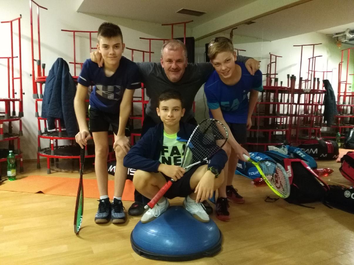 REPORT SQUASH – Turnaj juniorů B, Hradec Králové